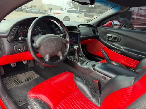 Used 2003 Chevrolet Corvette Z06 w/ Memory Package, 3 Drivers image 5