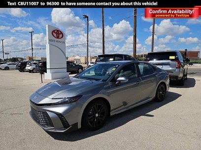 Used 2025 Toyota Camry SE