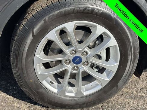 Used 2020 Ford Escape SE image 33