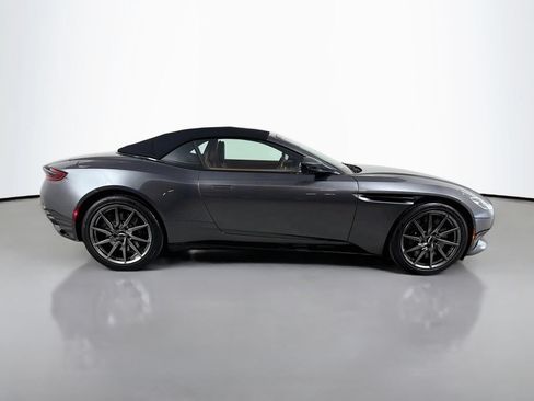 Used 2020 Aston Martin DB11 Volante RWD image 4