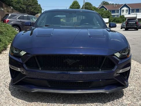 Used 2020 Ford Mustang GT w/ Black Accent Package RWD image 4