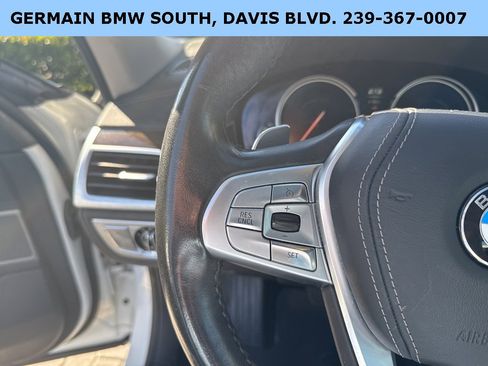 Used 2018 BMW 740i xDrive image 17