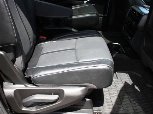 Used 2023 Jeep Wagoneer Series II AWD/4WD image 34
