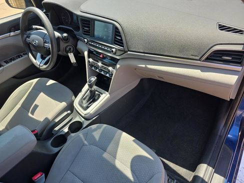 Used 2020 Hyundai Elantra SEL FWD image 20