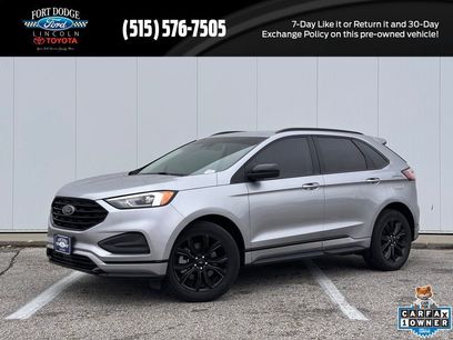 Used 2022 Ford Edge SE w/ Black Appearance Package