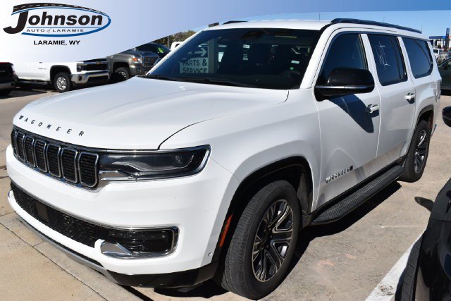 Used 2023 Jeep Wagoneer L Series II AWD/4WD image 1