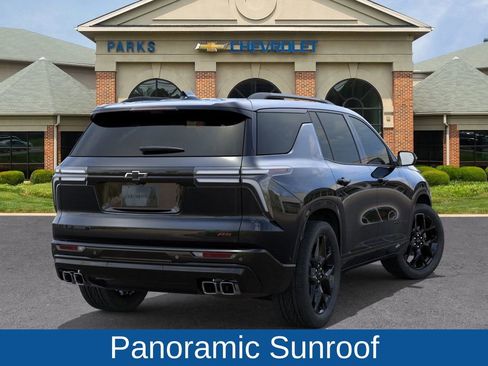 New 2026 Chevrolet Traverse RS image 5
