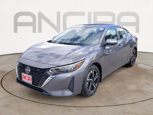 Used 2025 Nissan Sentra SV w/ All-Weather Package FWD image 9