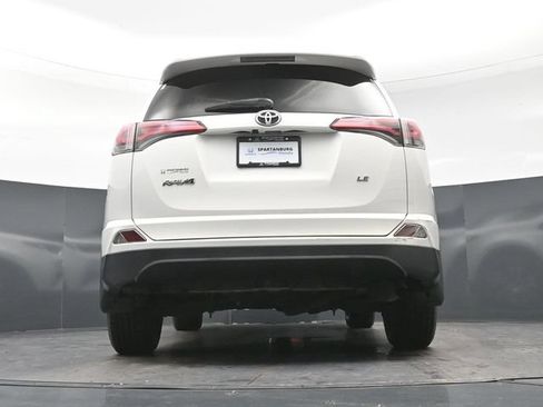 Used 2017 Toyota RAV4 LE FWD image 29