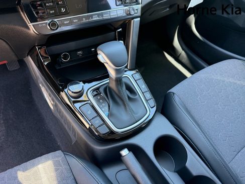 New 2026 Kia Seltos S AWD/4WD image 19