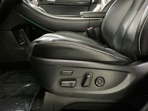 Used 2022 Hyundai Palisade Limited image 15