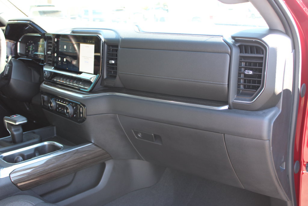 Used 2022 Chevrolet Silverado 1500 LT RWD image 33