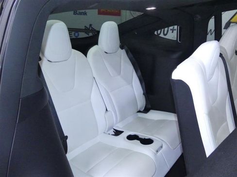 Used 2022 Tesla Model X AWD/4WD image 4