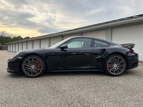 Certified 2019 Porsche 911 Turbo AWD/4WD image 5