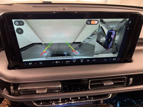 New 2026 Lincoln Aviator Reserve image 12