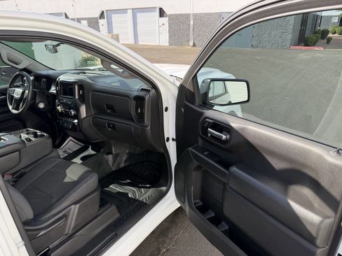 Used 2019 GMC Sierra 1500 2WD Regular Cab w/ Fleet Convenience Package image 12