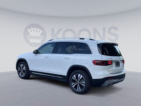New 2026 Mercedes-Benz GLB 250 4MATIC image 8
