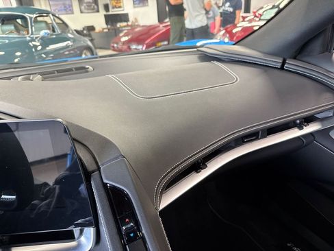 Used 2023 Chevrolet Corvette Stingray Coupe w/ Z51 Performance Package image 39