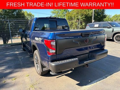 Used 2024 Nissan Titan PRO-4X w/ Pro-4x Convenience Package AWD/4WD image 8