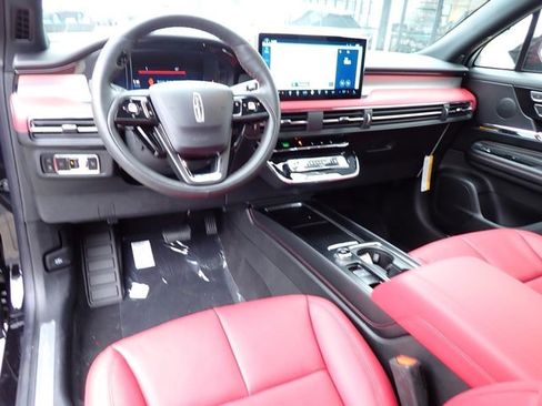 New 2026 Lincoln Corsair Grand Touring image 17