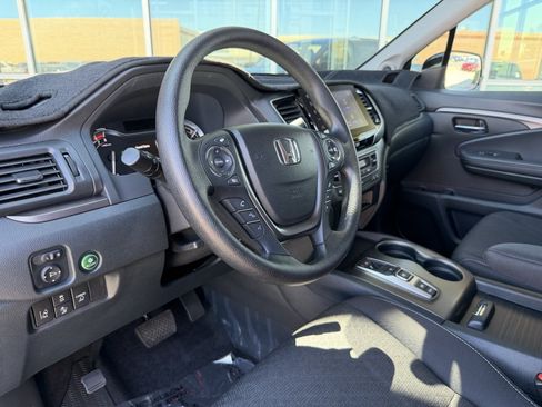 Used 2023 Honda Ridgeline Sport image 29