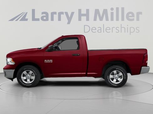 Used 2014 RAM 1500 Express RWD image 3
