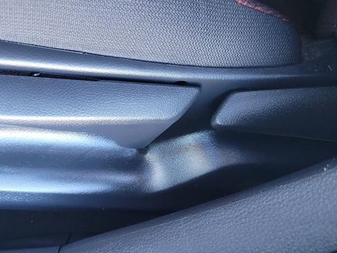 Used 2025 Toyota Corolla SE image 19