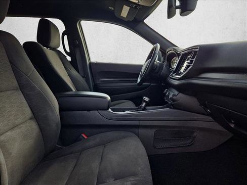 Used 2023 Dodge Durango SXT image 19