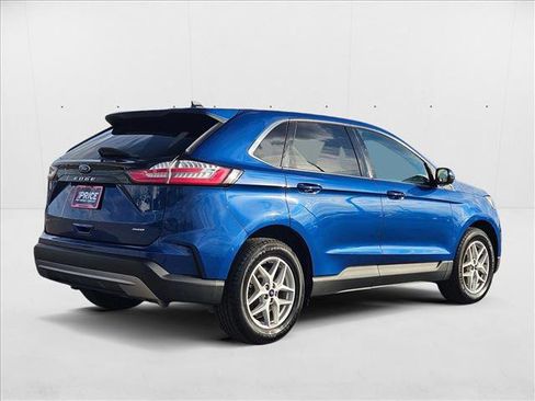 Used 2022 Ford Edge SEL image 5