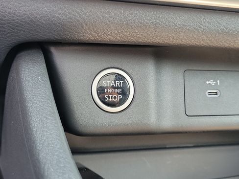 Certified 2023 Nissan Rogue SV w/ SV Premium B Package AWD/4WD image 28
