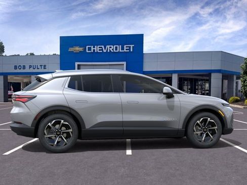 New 2026 Chevrolet Equinox EV LT FWD image 5