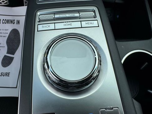 Used 2025 Genesis GV70 3.5T Sport image 30