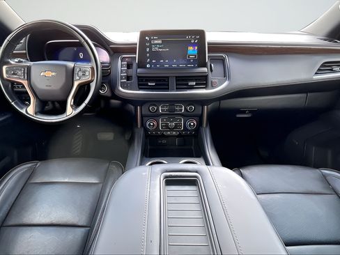 Used 2023 Chevrolet Tahoe High Country w/ Premium Package 2 AWD/4WD image 7