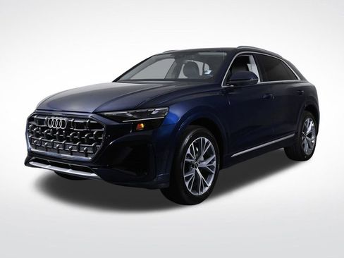 Used 2025 Audi Q8 Premium w/ Convenience Package AWD/4WD image 1