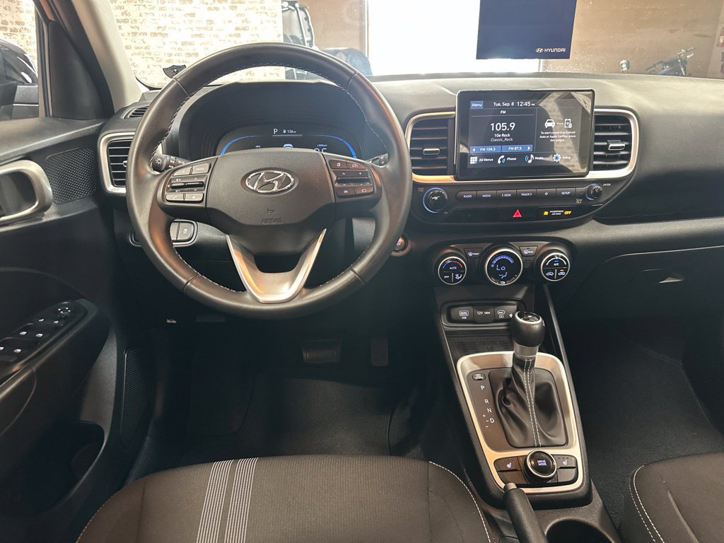 Certified 2026 Hyundai Venue SEL FWD image 12