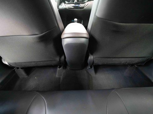 Used 2019 Toyota C-HR Limited FWD image 22