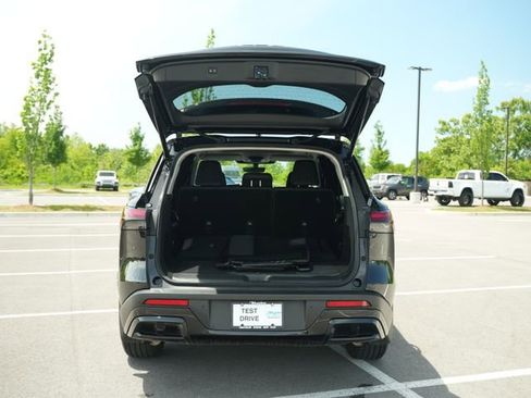 Used 2025 INFINITI QX60 Pure FWD image 17
