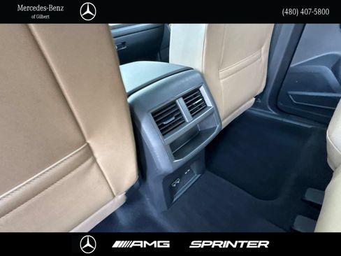 Used 2020 Volkswagen Atlas Cross Sport SE w/ Panoramic Sunroof Package FWD image 22