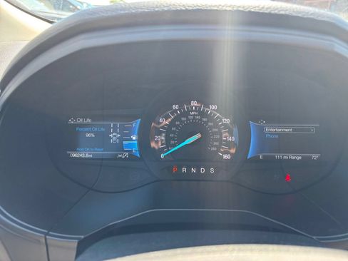 Used 2023 Ford Edge SEL AWD/4WD image 39
