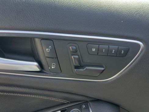 Used 2016 Mercedes-Benz GLA 250 4MATIC image 14