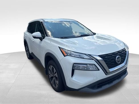 Used 2021 Nissan Rogue SV image 17