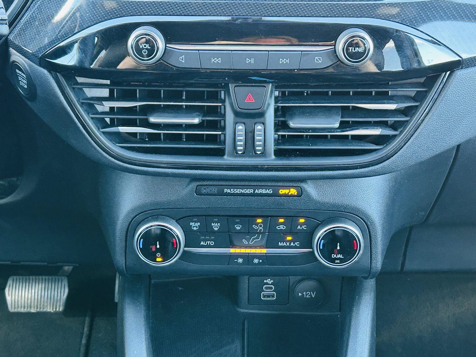 Used 2025 Ford Escape ST-Line FWD image 19