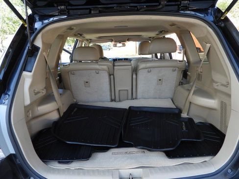 Used 2011 Toyota Highlander Limited w/ Tow Pkg FWD image 34