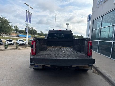 Certified 2023 Ford F350 Lariat w/ FX4 Off-Road Package AWD/4WD image 7