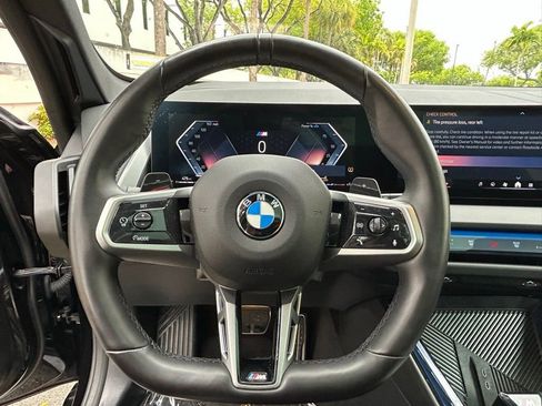 Used 2025 BMW X3 xDrive30i AWD/4WD image 18