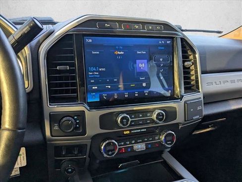 Used 2022 Ford F350 Lariat w/ Lariat Value Package AWD/4WD image 10