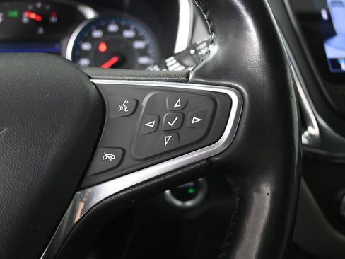 Used 2022 Chevrolet Equinox LT image 34