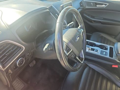 Certified 2024 Ford Edge SEL AWD/4WD image 9