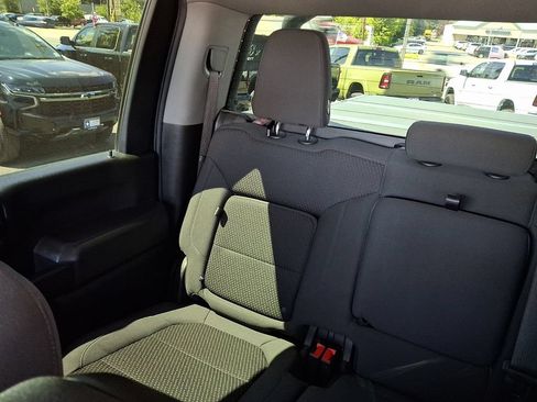 Used 2023 Chevrolet Silverado 2500 Custom w/ Custom Value Package AWD/4WD image 19