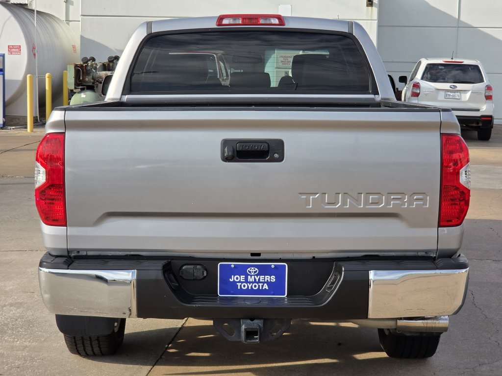 Used 2017 Toyota Tundra SR5 w/ SR5 Upgrade Package RWD image 8
